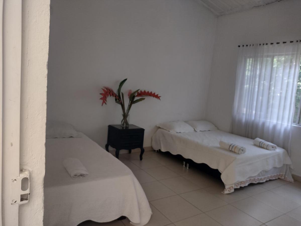 Hotel Campestre El Salitre Villeta Ngoại thất bức ảnh