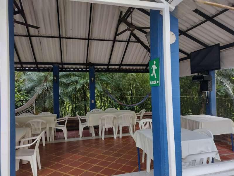 Hotel Campestre El Salitre Villeta Ngoại thất bức ảnh